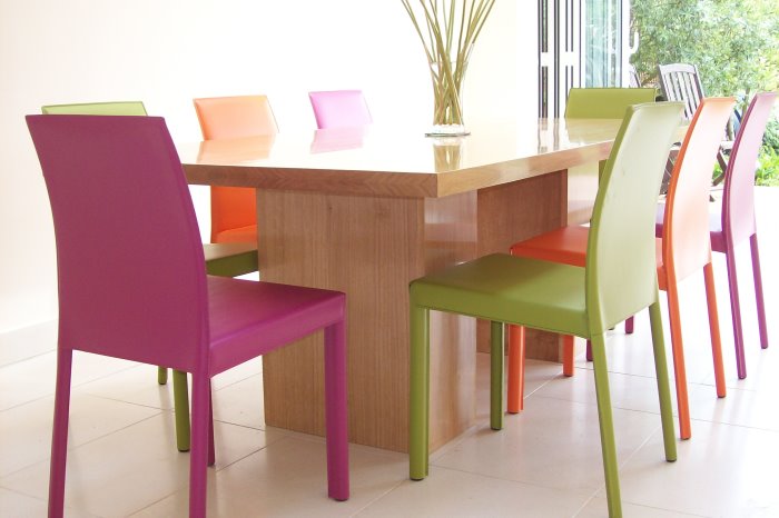 The Rogers Contemporary Table