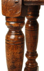 The Swivel Top Stool