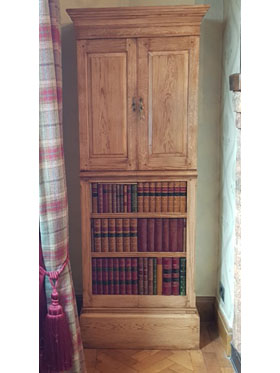The Felbrigg Gun Cabinet with Top Storage