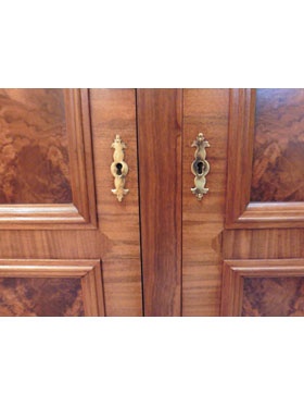 The Sandringham Bespoke Gun Cabinet with Ammo Safe