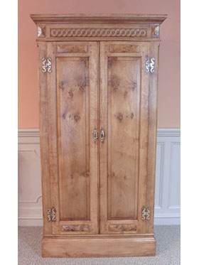 The Snettisham Bespoke Gun Cabinet