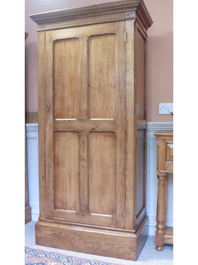 The Yaxham Bespoke Gun Cabinet